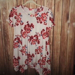 Floral shark bite tunic